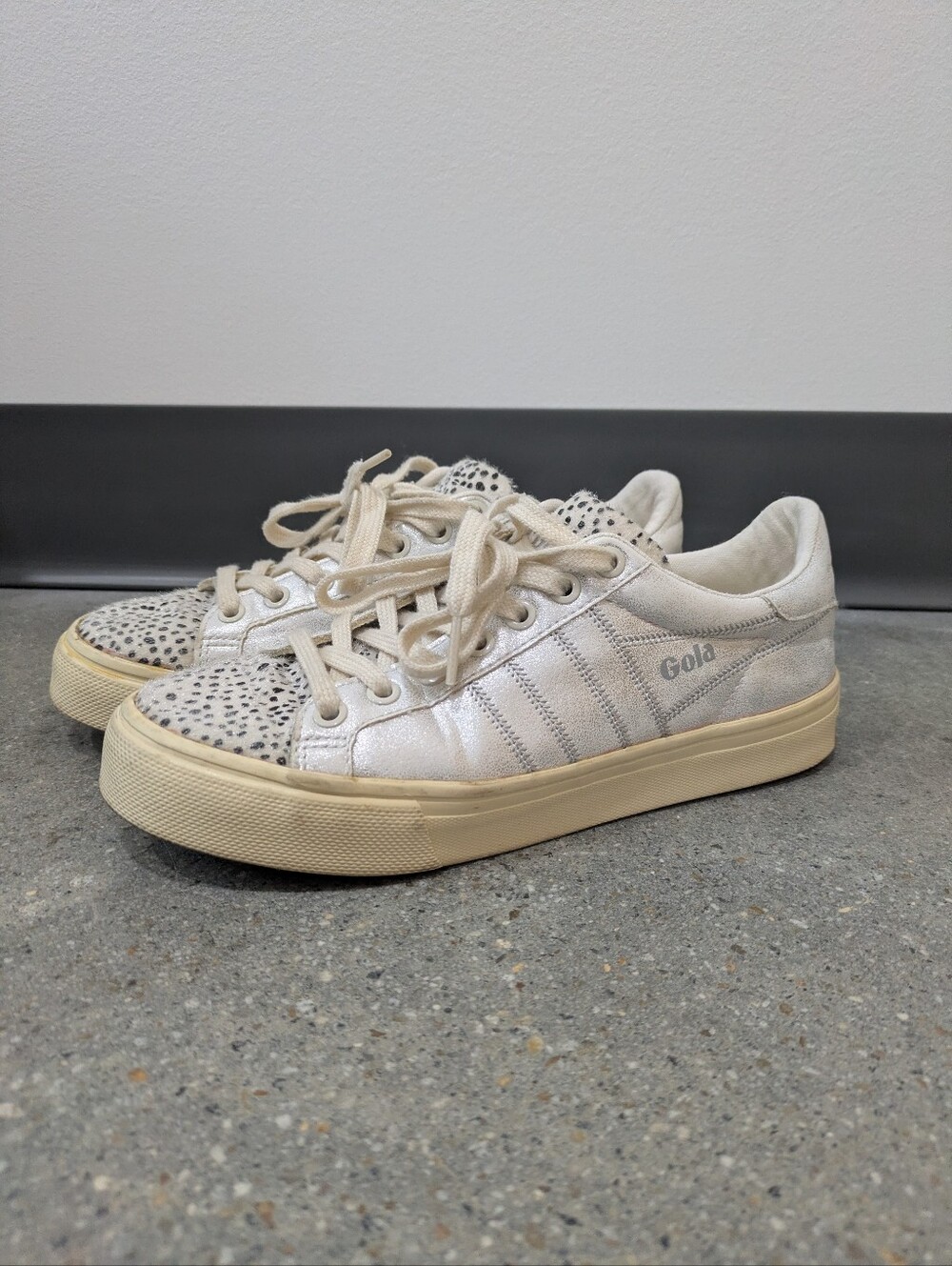 Gola White Metallic Low-Top Sneaker with Speckled Toe Orchid Sneaker Cheetah 7 - Picture 2 of 7